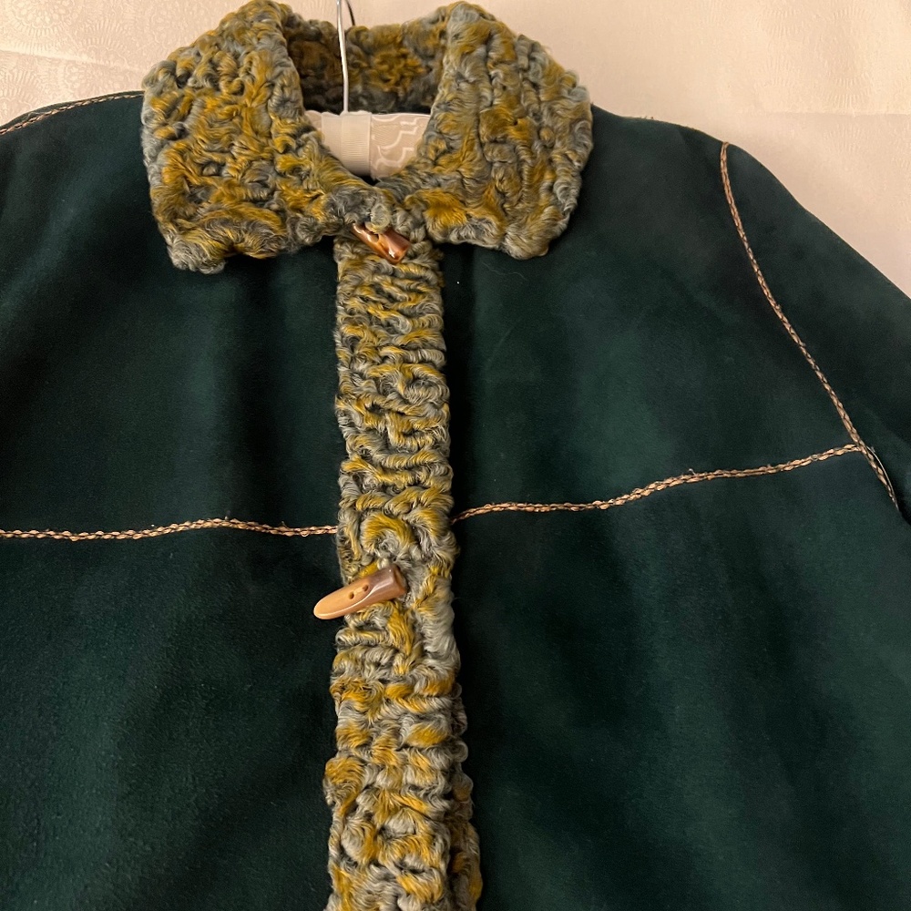 Shearling lamb jacket. Size 10.